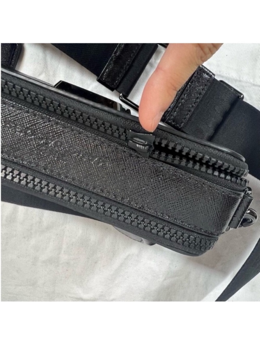 Marc Jacob’s the snapshot DTM Classic crossbody bag Black - Picture 9 of 9